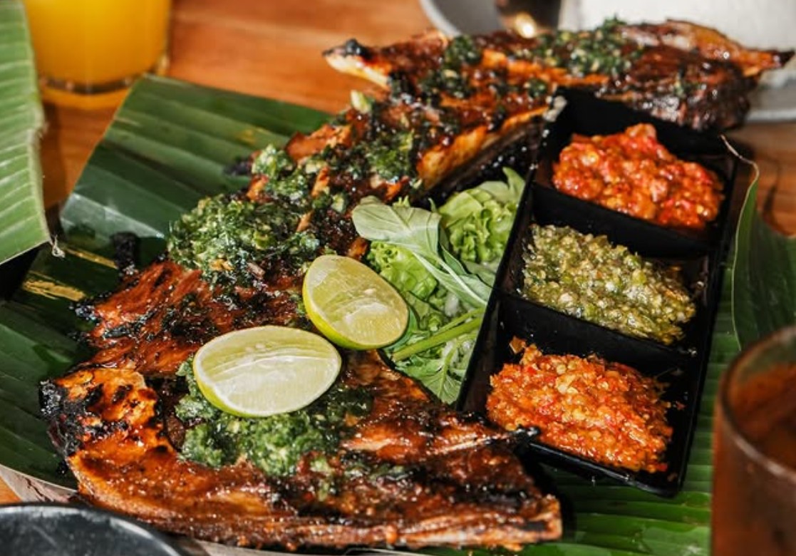 Pawon Lodeh: Santapan Lodeh dan Pepes Patin di Tengah Hijau Cilacap